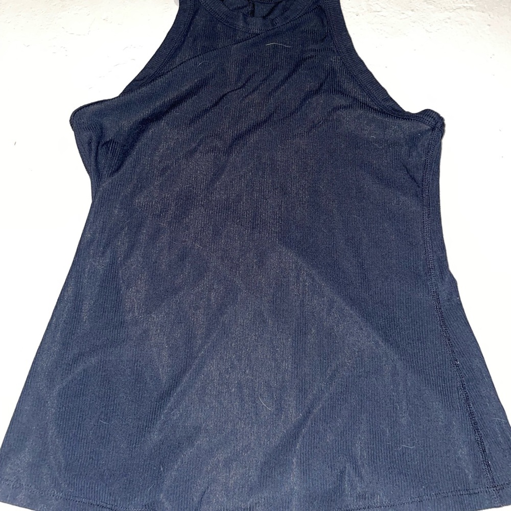 Black sports tank top